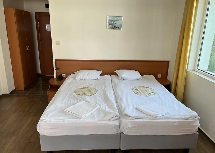 Family Romantik Otel 3*